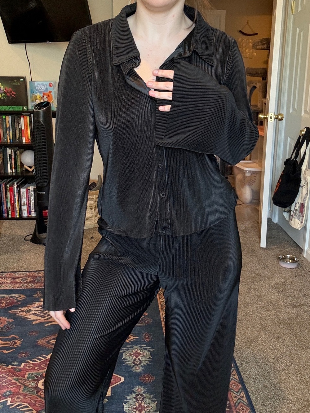 Black Two-Piece Ribbed Satin Pajama Set